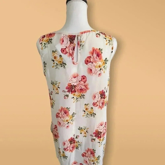 Chris and Carol Rayon Floral Tank - Picture 3 of 6